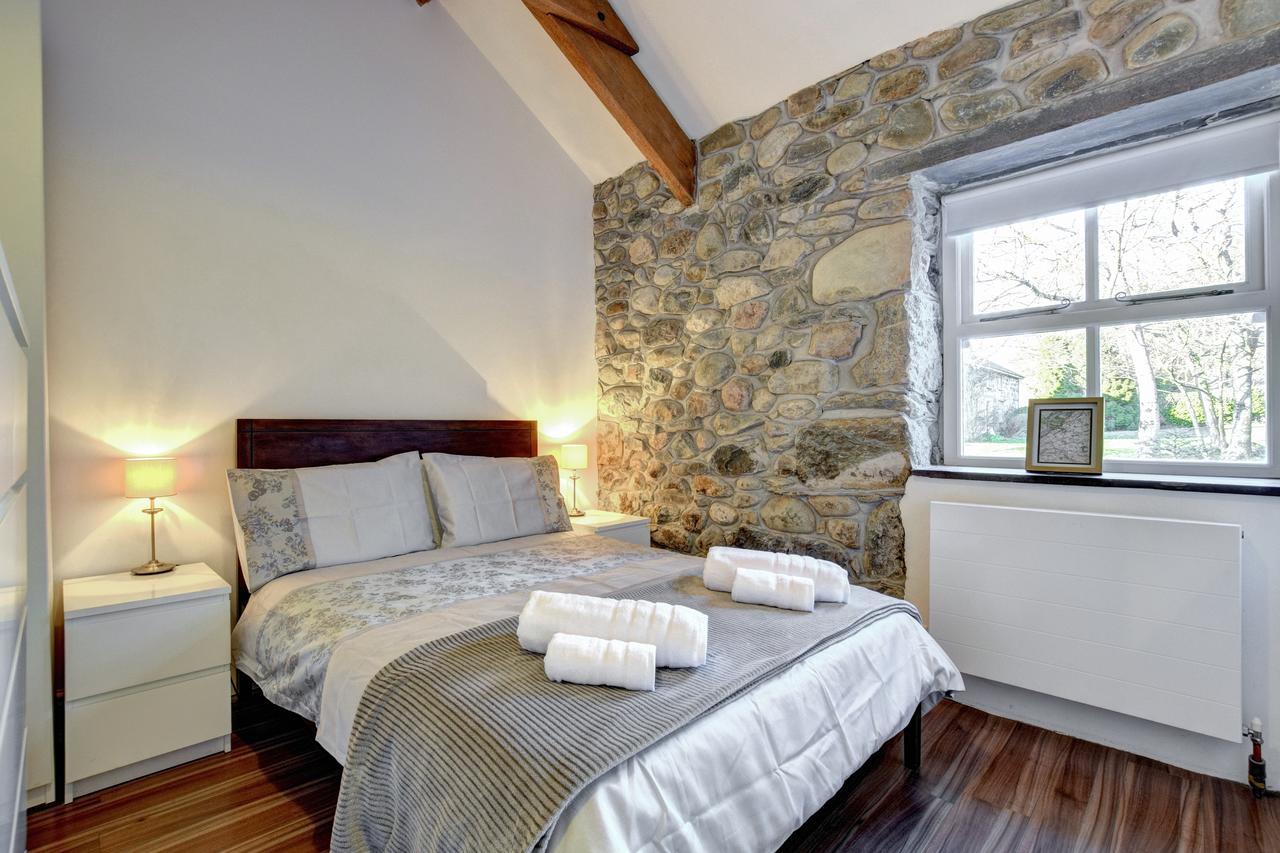 Ty Menai Villa Llanddeiniolen Eksteriør billede